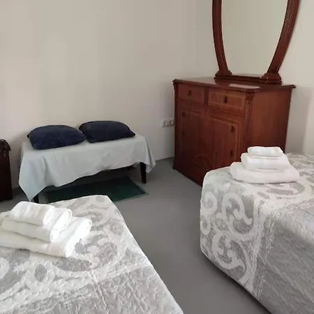 Daza Rural Con Piscina Salada Holiday home Almogia